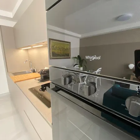Mia White Luxury - Topfloor Two Bed In Qawra Apartmán