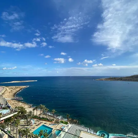 Mia White Luxury - Topfloor Two Bed In Qawra
