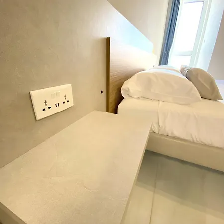 Mia White Luxury - Topfloor Two Bed In Qawra