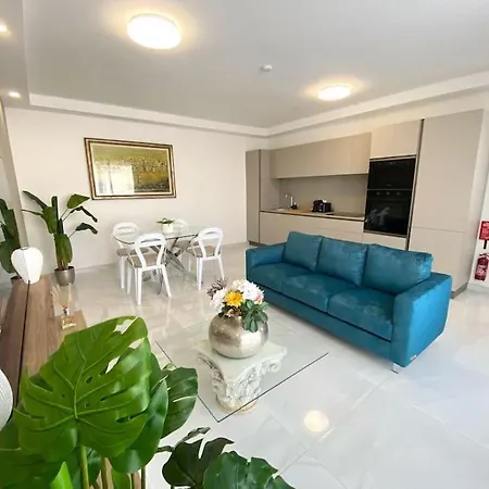 Mia White Luxury - Topfloor Two Bed In Qawra Apartamento *